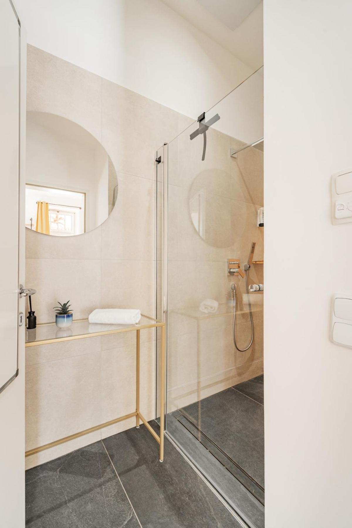 Apartment Classy Premium With Free Parking *