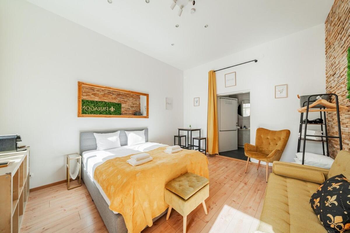 Classy Premium With Free Parking Apartment Wien